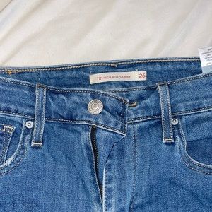 Levi’s 721 high rise skinny